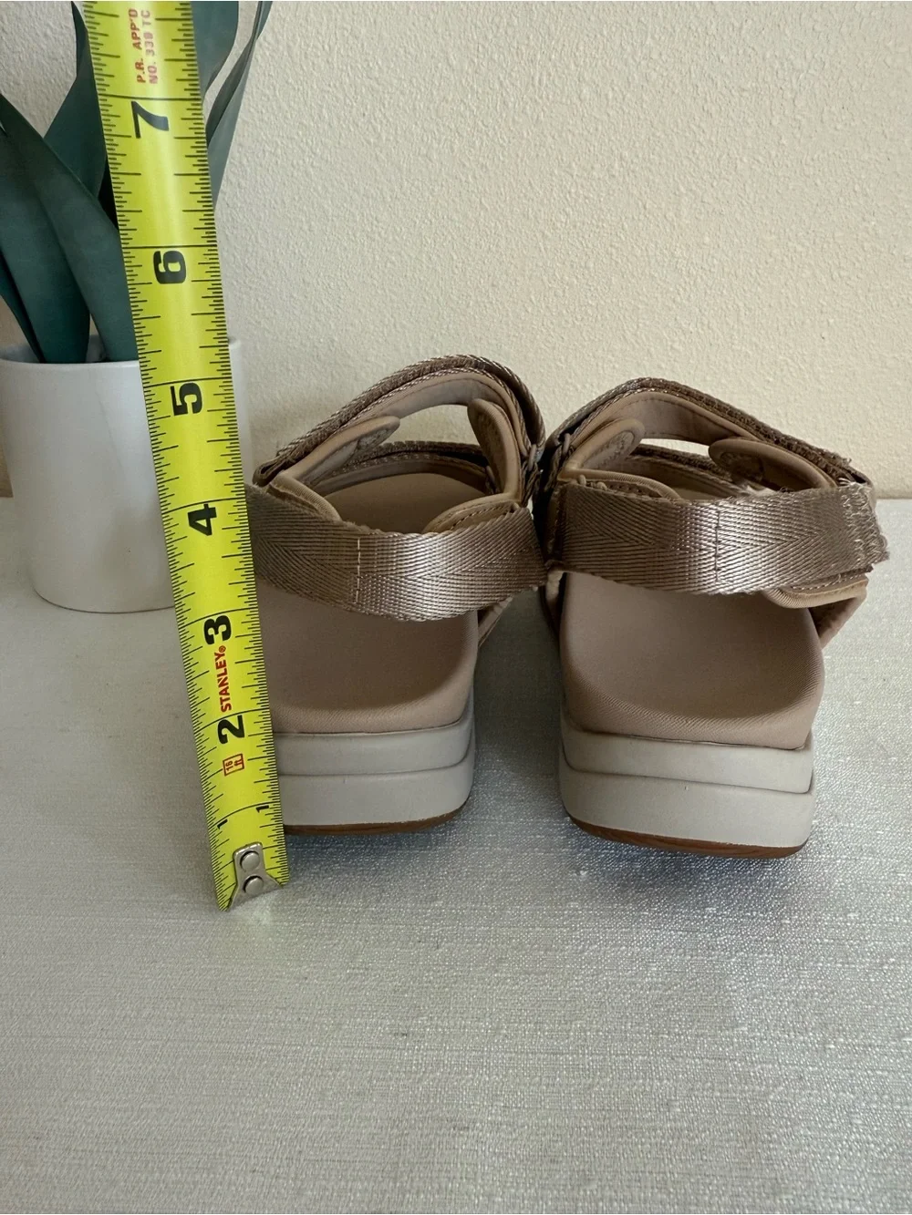 New ABEO Beige Leather Adjustable Strap Comfy Sandals